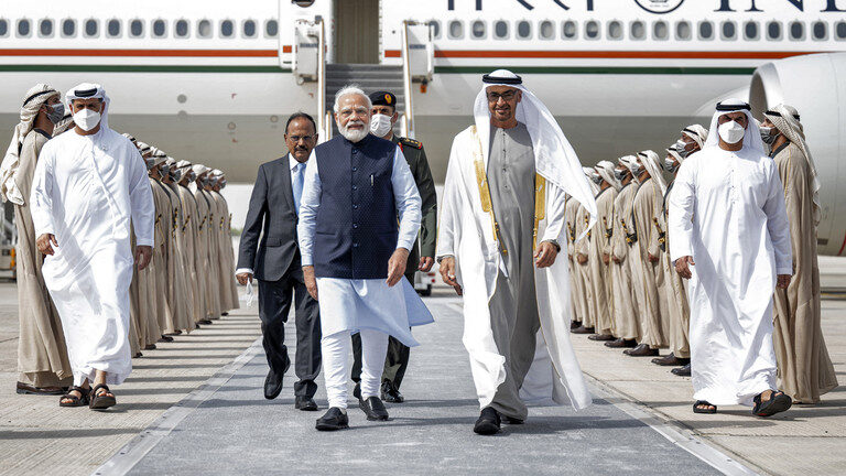 Abu Dhabi Sheikh Mohamed bin Zayed al-Nahyan and India's Prime Minister Narendra Modi