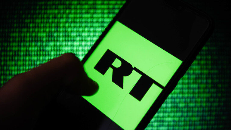 RT on mobile screen