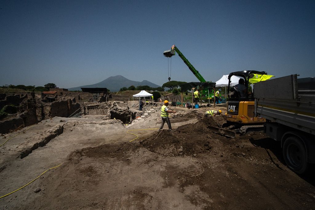 Click to enlarge pompeii