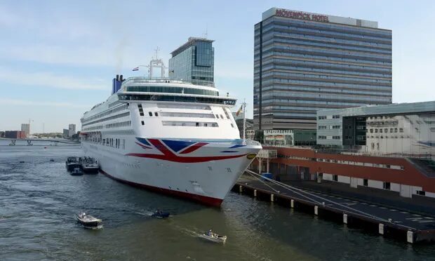 cruise ships