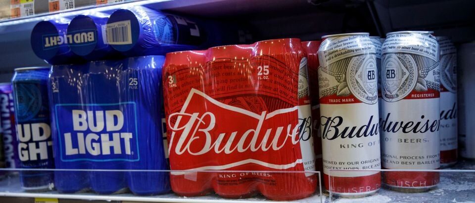 Click to enlarge bud light beer