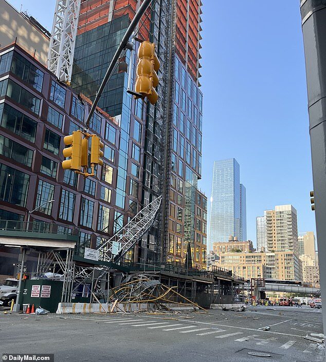 Click to enlarge crane fire collapse 5