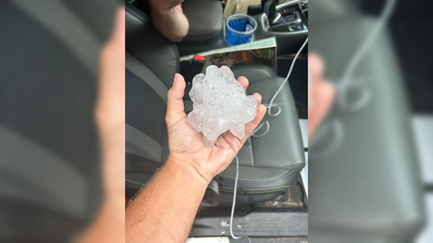 Click to enlarge Baseball-sized hail between Bowling Green and Port Royal in Virginia.