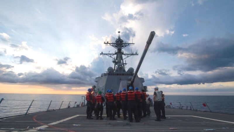 Click to enlarge guided-missile destroyer USS Dewey in the South China Sea