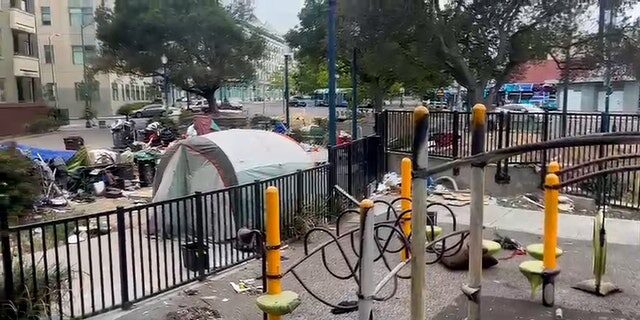 oakland homeless drugs crime trash