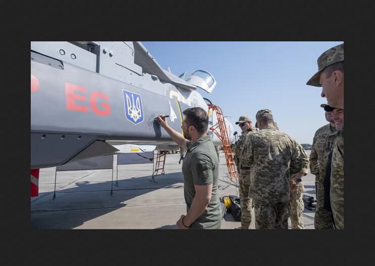 Click to enlarge ukraine jet