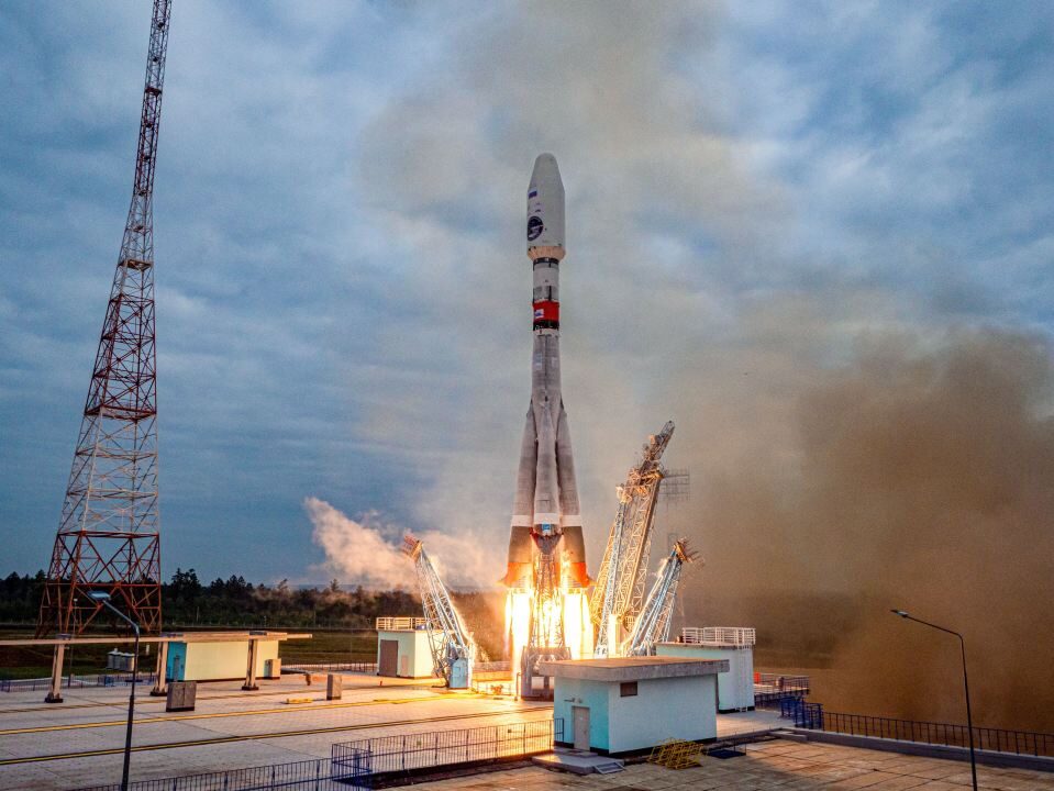 Click to enlarge Luna-25 soyuz rocket