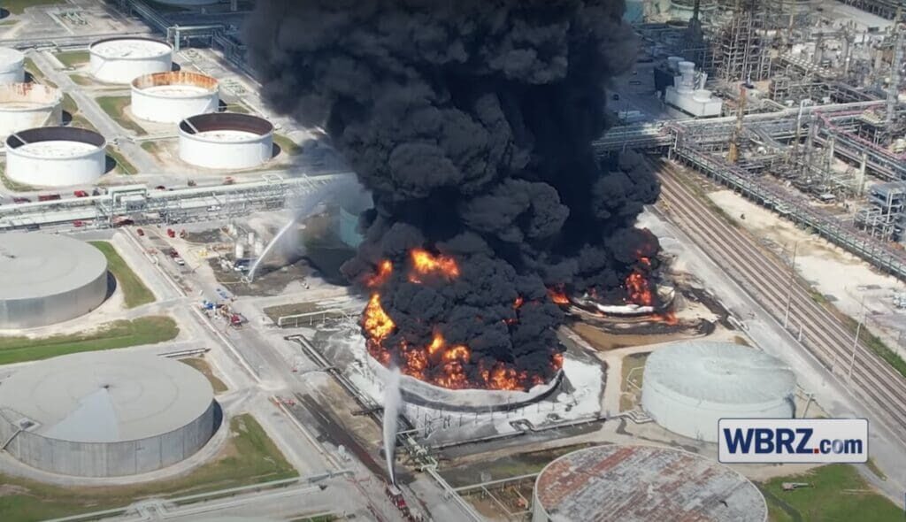 Click to enlarge marathon refinery