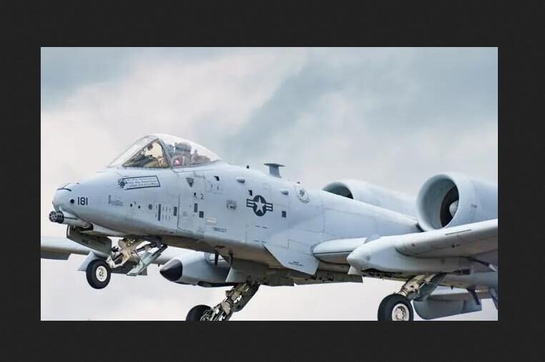 Click to enlarge Warthog A-10 jet US