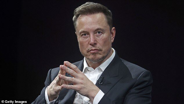 Elon Musk sue ADL
