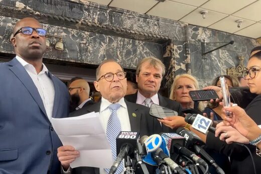 Click to enlarge nadler migrant crisis
