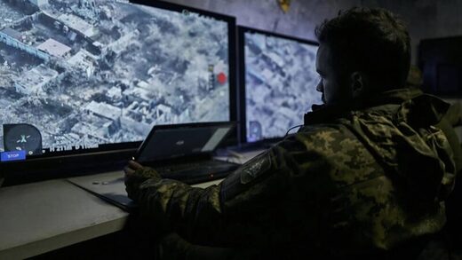 Click to enlarge ukrainian soldier drone feed