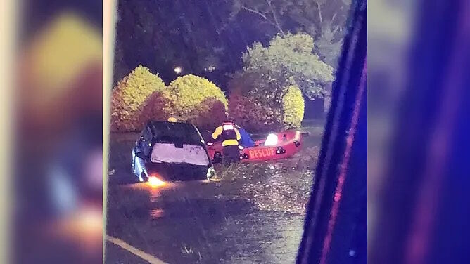 Click to enlarge ophelia storm car accident