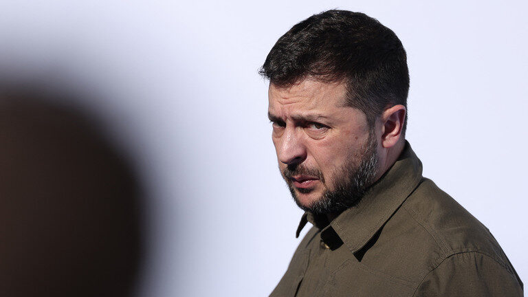 Click to enlarge zelensky