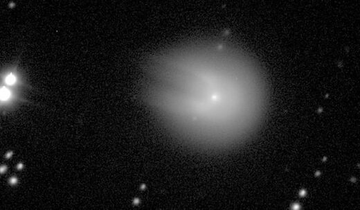 City-size comet racing toward Earth regrows 'horns' after massive volcanic eruption