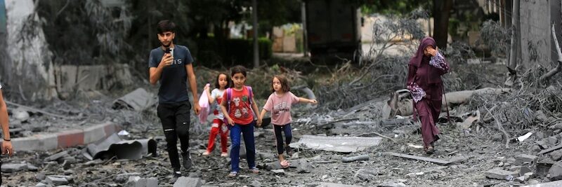 Click to enlarge destroyed buildings and debris around the Palestinian Telecommunications Company