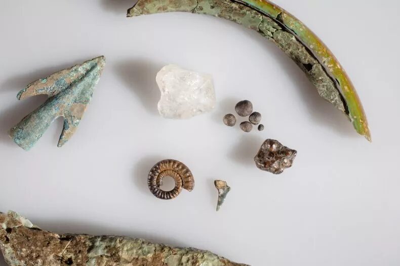 Bronze Age jewelry