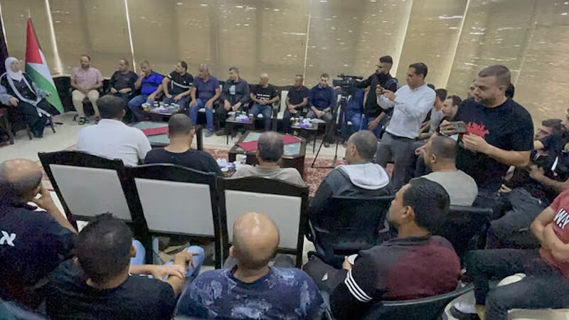 Click to enlarge palestinian works expelled west bank hamas attack