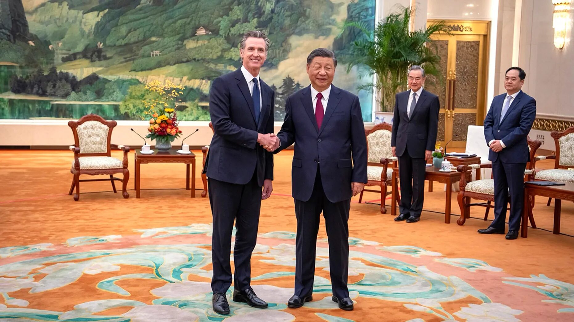 Click to enlarge newsom jinping
