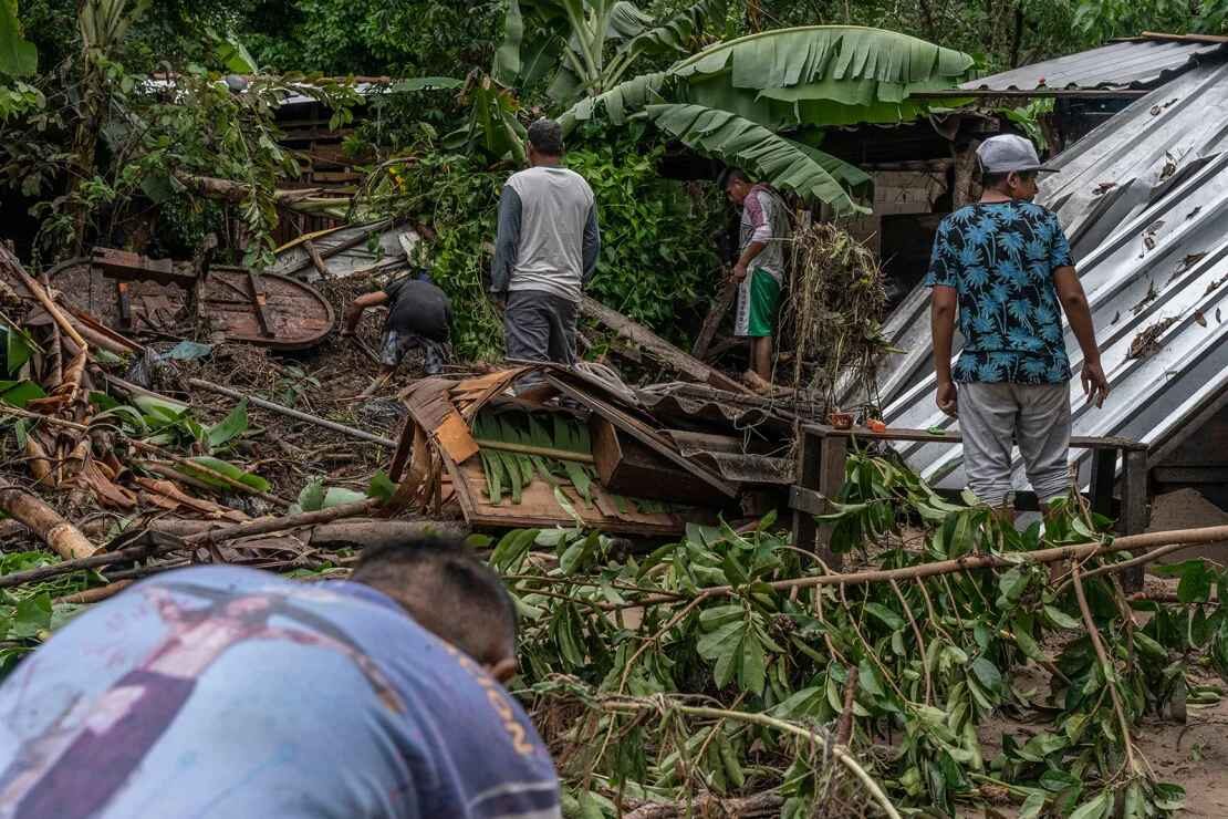 Click to enlarge AFTERMATH HURRICANE OTIS mexico