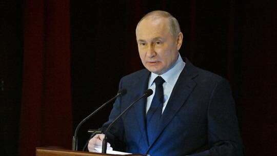Click to enlarge putin