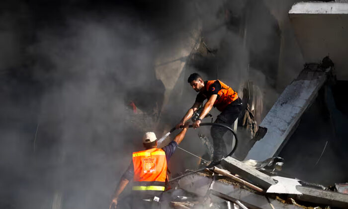 Click to enlarge firefight