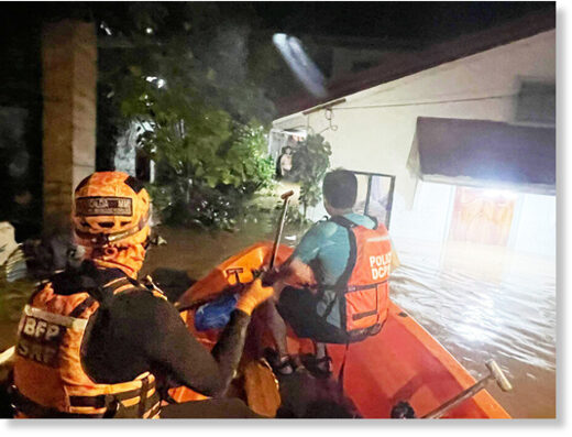 Click to enlarge THE Special Rescue Force of the Bureau of Fire Protection-Region 11 rescued flooded residents in Bago Gallera, Davao City on Wednesday night, November 8 until early morning of Thursday, November 9.