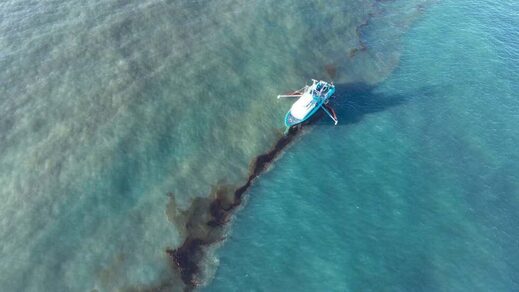 Click to enlarge oil spill