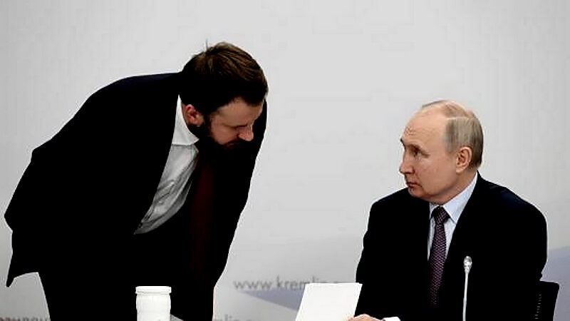 Maksim Oreshkin putin