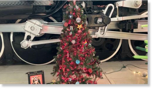 SATANIC XMAS TREE