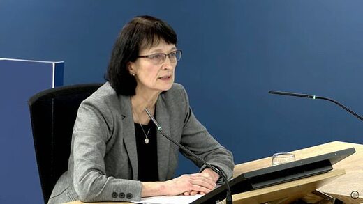 UK health boss says no proof face masks ever worked against Covid