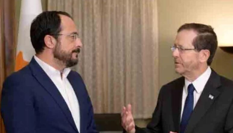 President Isaac Herzog this evening, (Saturday, 21 October 2023), met with President Nikos Christodoulides of Cyprus