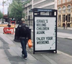 israel children bus-stop