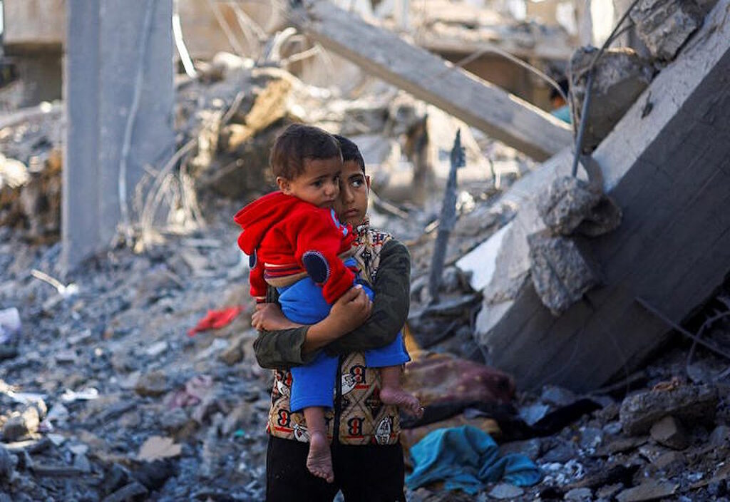 Click to enlarge gaza refugee children rafah safe zone IDF bombing
