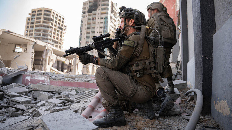 Israeli troops