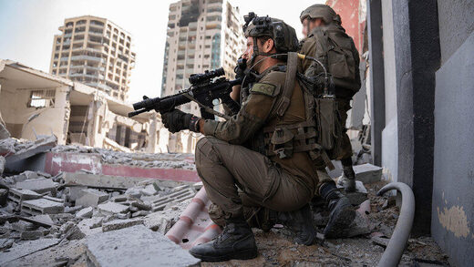 Click to enlarge Israeli troops