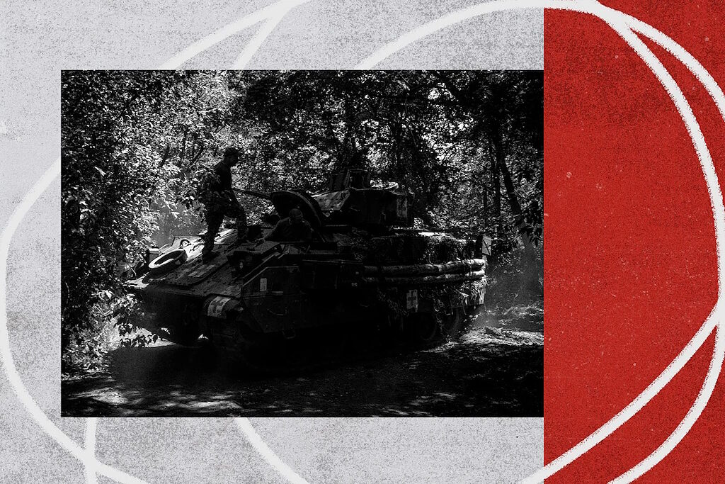 ukraine soldiers bradley tank