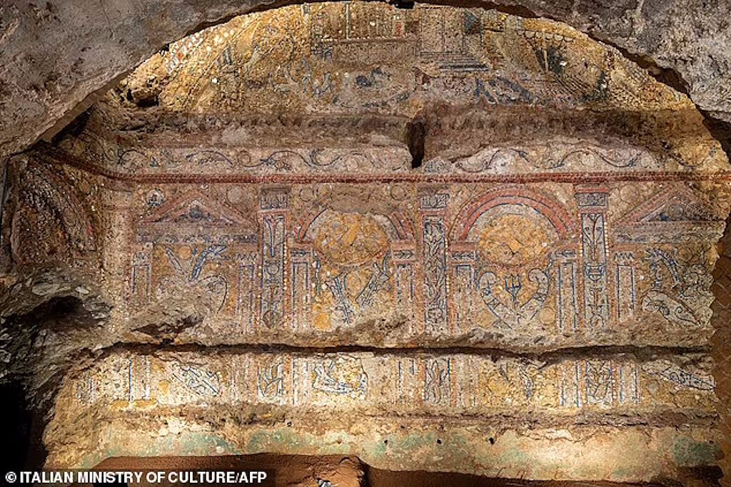mosaic roman home colosium dicovery