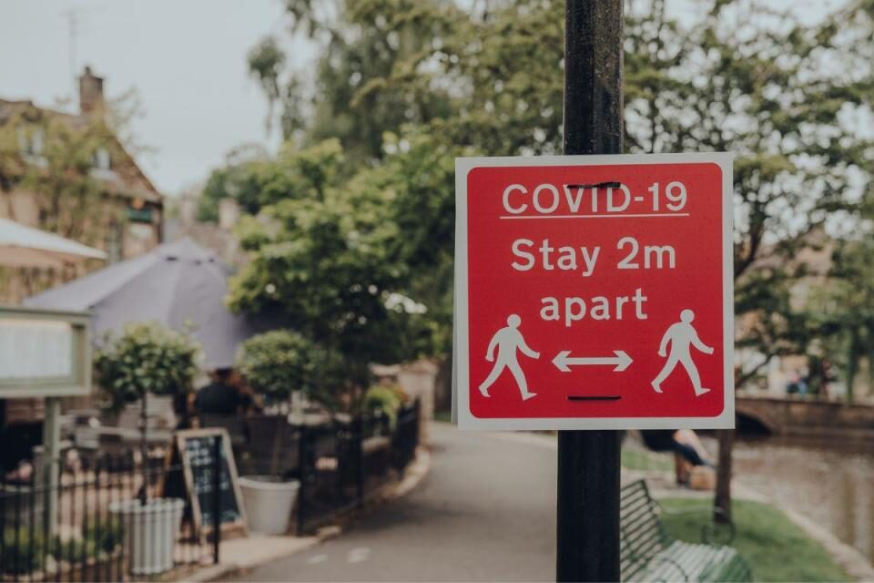 covid road sign