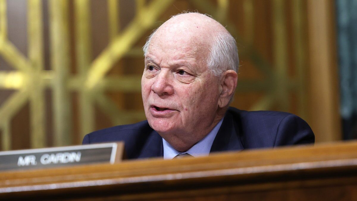 Click to enlarge US Sen. Ben Cardin