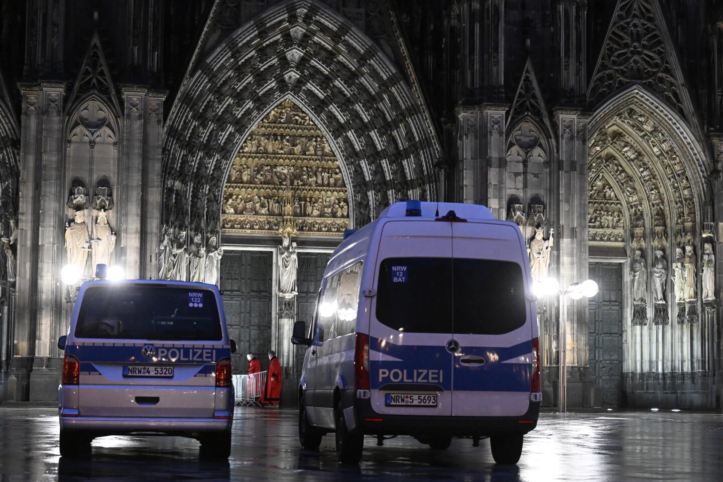 cologne cathedral police germany