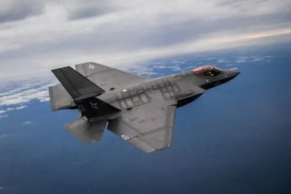 Click to enlarge Lockheed Martin F-35