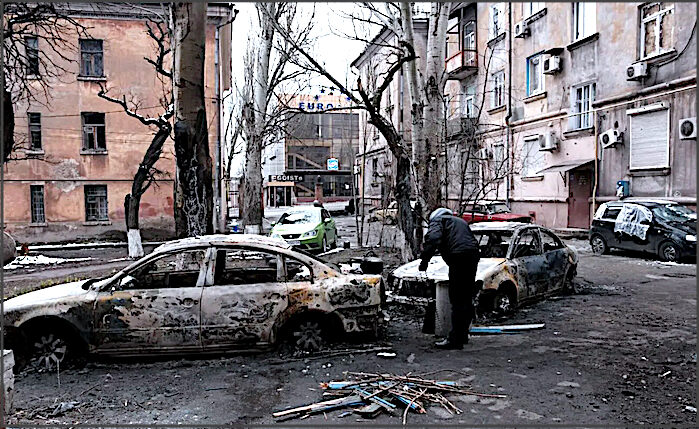 Click to enlarge wrecked cars