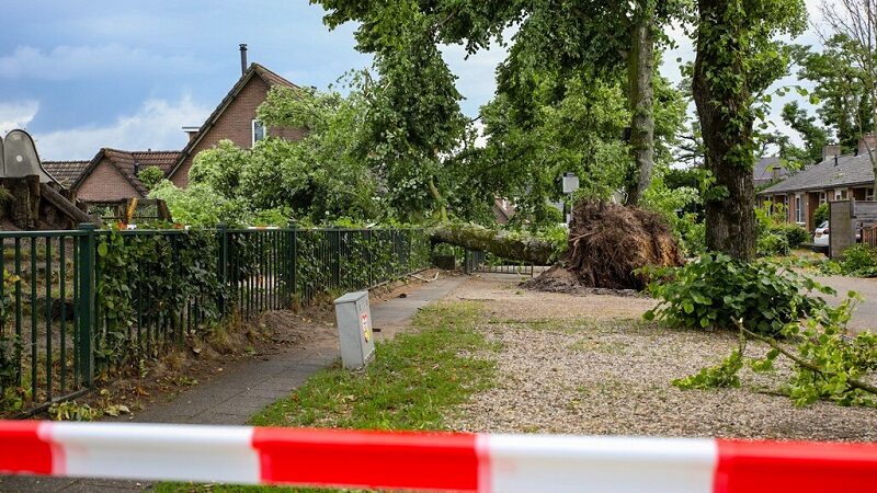 schade tornado apeldoorn