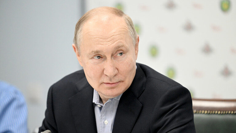 Click to enlarge Russian President Vladimir Putin