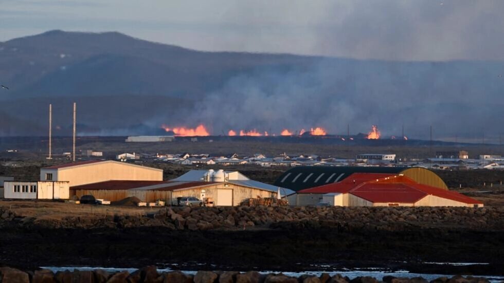 Click to enlarge ICELAND VOLCANO
