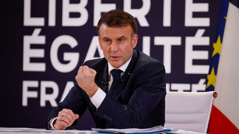Click to enlarge Macron