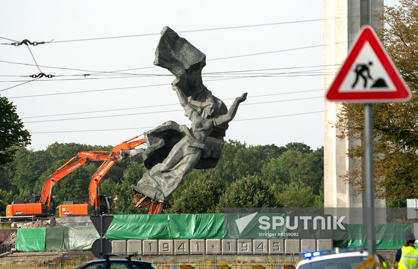 latvia monument