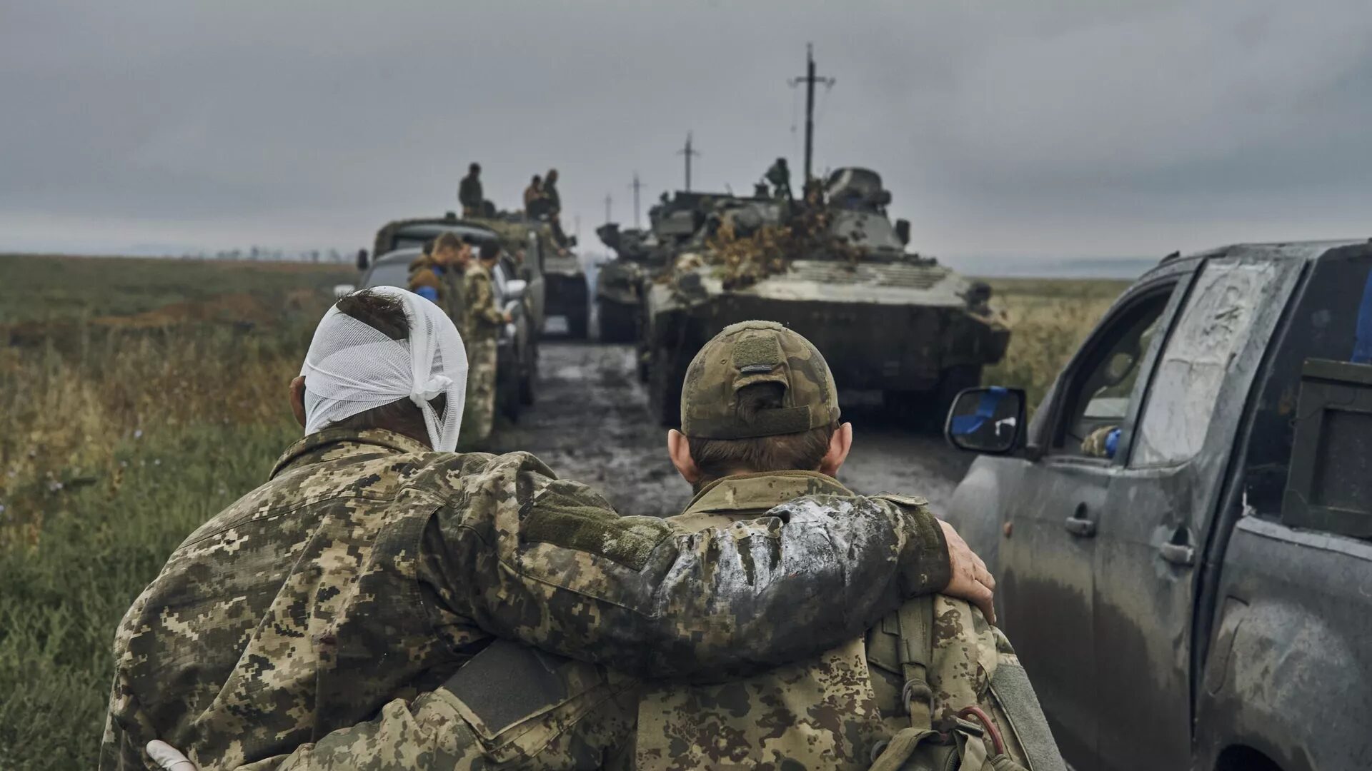 Click to enlarge Wounded soldiers in Ukraine