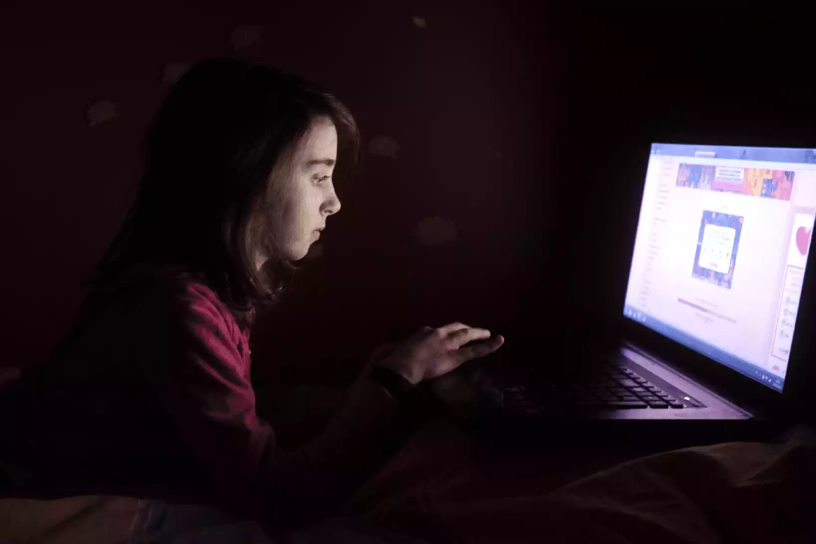 Click to enlarge teenager computer